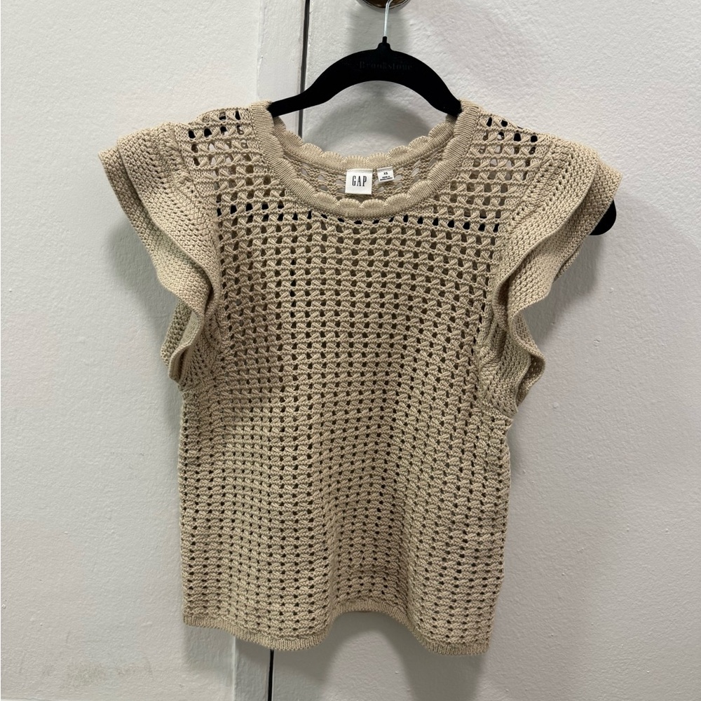 GAP Crochet Flutter Sleeve Top - Beige
